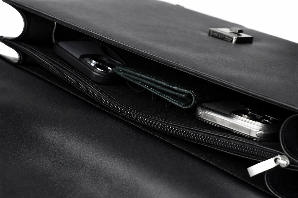 Black Leather Executive Diplomat Bag